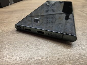 Samsung Galaxy S22 Ultra - 4