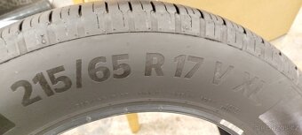 Continental 215/65 R17 XL V103 - 4