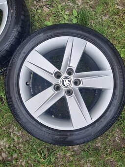 Alu kola 5x100 originál Škoda Rapid,Fabia 3 215/45 16 - 4