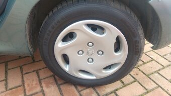 Peugeot 206 - 4