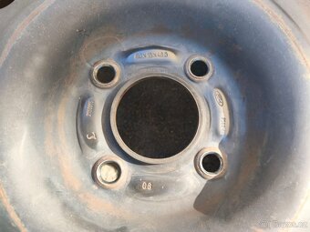 Plechové disky s pneu - 4