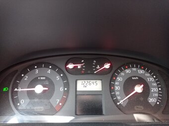 Renault Laguna II - 4
