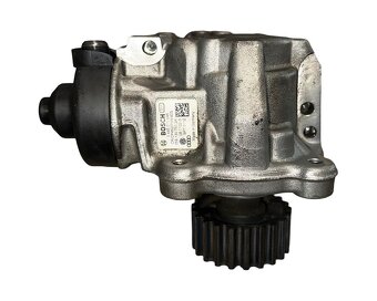 Vstřikovací čerpadlo 059130755B CASA  VW Touareg 7L FL 2009 - 4