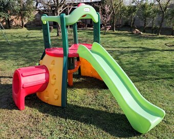 Prolézačka se skluzavkami Little Tikes - 4