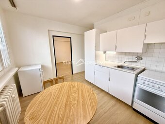Pronájem bytu 1+1/L, 40 m2, OV Kralupy n. Vlt. - 4