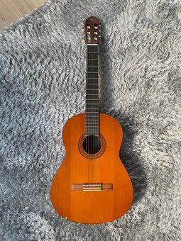 Akustická kytara Yamaha C40 - 4