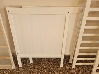 Dětská postýlka IKEA SUNDVIK - bílá + matrace SKONAST - 4