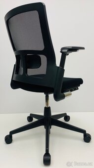 Kancelářská židle Techo Ahrend 2020 - 4