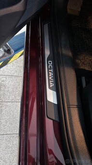 Orig. Škoda Octavia svítící prahové lišty - 4