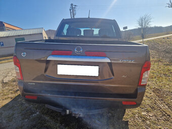 SsangYong Actyon SportS 2.0 XDi 04/2013 závěs 2,3 tuny - 4