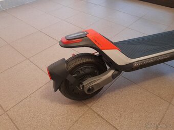 ELEKTRICKÁ KOLOBĚŽKA SEGWAY P100S - 4