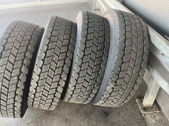 Pneumatiky 315/80R22 - 4