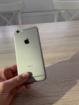 iPhone 6 128 GB stříbrný - 4