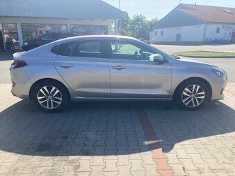 Prodám Hyundai I30 fastback - 4