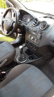 Ford fiesta 1,3 benzín - 4