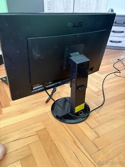 Monitor ASUS 27” FullHD 144Hz - 4
