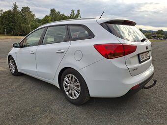 Kia Ceed - 4