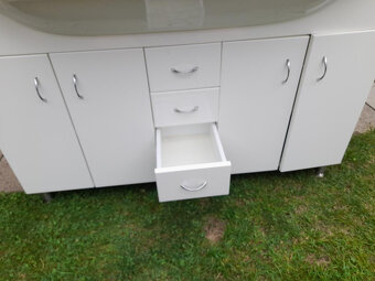 dvojumyvadlo se skříňkou 130cm - 4