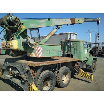 Autojeřáb Praga V3S AD80. - 4