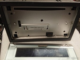 První autorádio na kazety vč cd Pioneer - 4