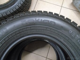 Zimní pneu 225/70R15C NOKIAN - 4