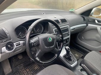 Škoda octavia 2 facelift 1.6tdi 4x4 - 4