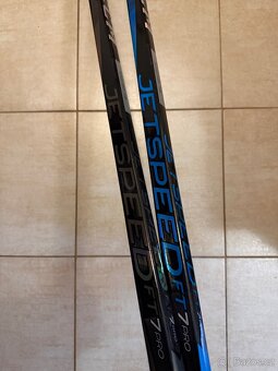 Hokejka CCM JETSPEED FT7 Pro, levá, P28, Flex 75 - 4