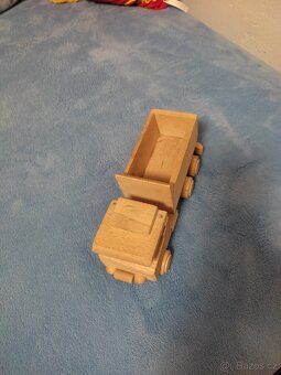 Dřevěný náklaďák - 4