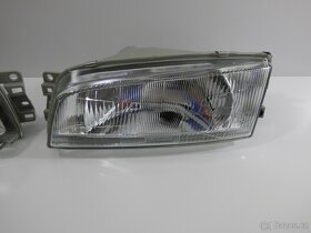 Přední světla Mitsubishi Lancer EVO 4 - 4