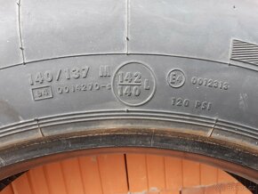 Nákladné pneumatiky Continental 255/70R22,5 - 4