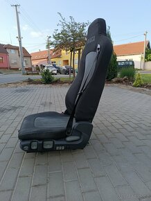 Vzduchova sedačka Iveco Stralis - 4