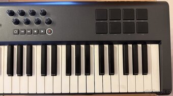 Masterkeyboard M-Audio Axiom 61 - 4