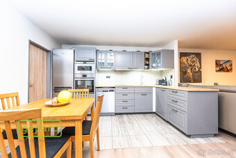 Prodej vícegeneračního RD 180m2, s pozemkem 526m2, Jinonice, - 4