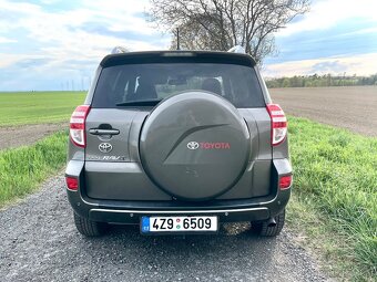 Toyota RAV4, 2.2 2AD 110kW 4x4 - 4