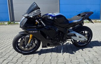 Yamaha R1M - 4