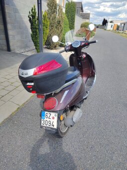 Skútr CLS Vienna 125 ccm, najeto pouze 2500 km - 4