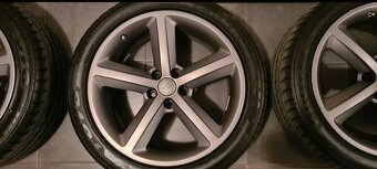Originalni Audi alu z RS4 B7 r18 pneu Toyo - 4