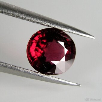 Rhodolit- ovál, kombi. - 1,71 ct. - 4