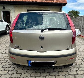 Fiat Punto - 4