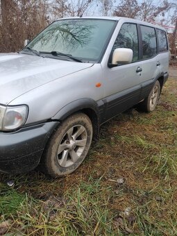 Nissan terrano 3.0di - 4