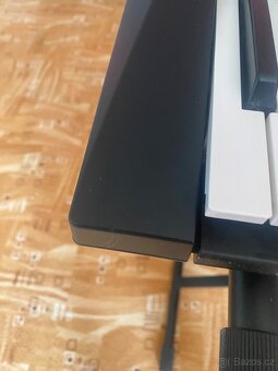 Yamaha PSR F51 - 4