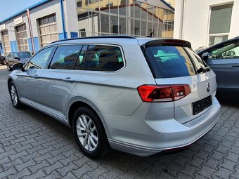 Volkswagen Passat B8 Variant Business 2.0TDI 110kW DSG ACC - 4