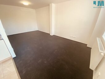 Pronájem byty 1+kk, 39 m2 - Pelhřimov, ev.č. 01801 - 4