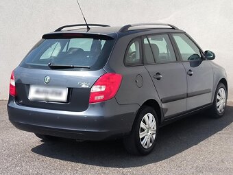 Škoda Fabia II 1.4 16V , 63 kW benzín, 2010 - 4