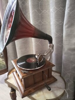 Gramofon s troubou - 4