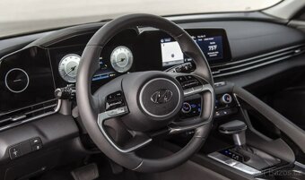 Hyundai Elantra 1.6 Executive CVT Pro 1Maji - 4