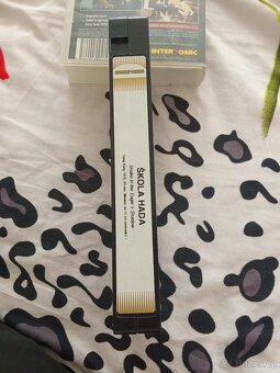 VHS škola hada - 4