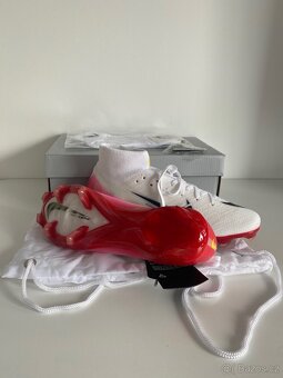 Kopačky Nike Zoom Mercurial Superfly 10 Elite FG 43 - 4