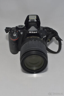 NIKON D5200 + AF-S NIKKOR 18-105 DX VR + PŘÍSLUŠ. - 4