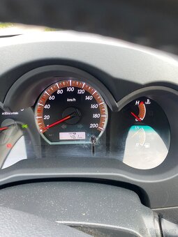 Toyota Hilux 2,5D-4D 106KW, 2013 - 4